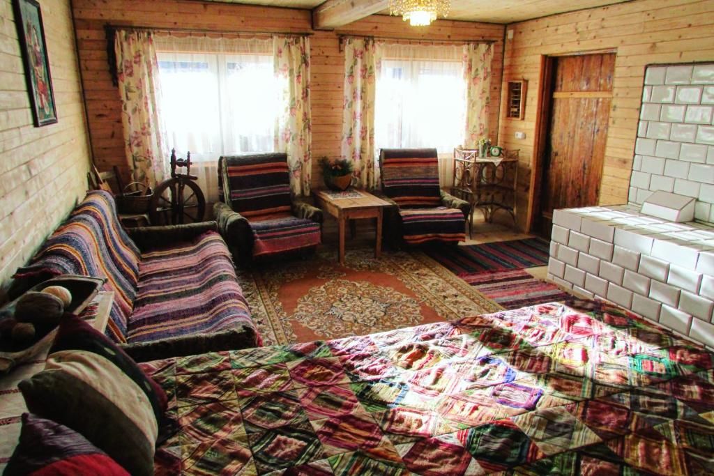 Дома для отпуска Солнечный Домик в Хвояновке Каменюки